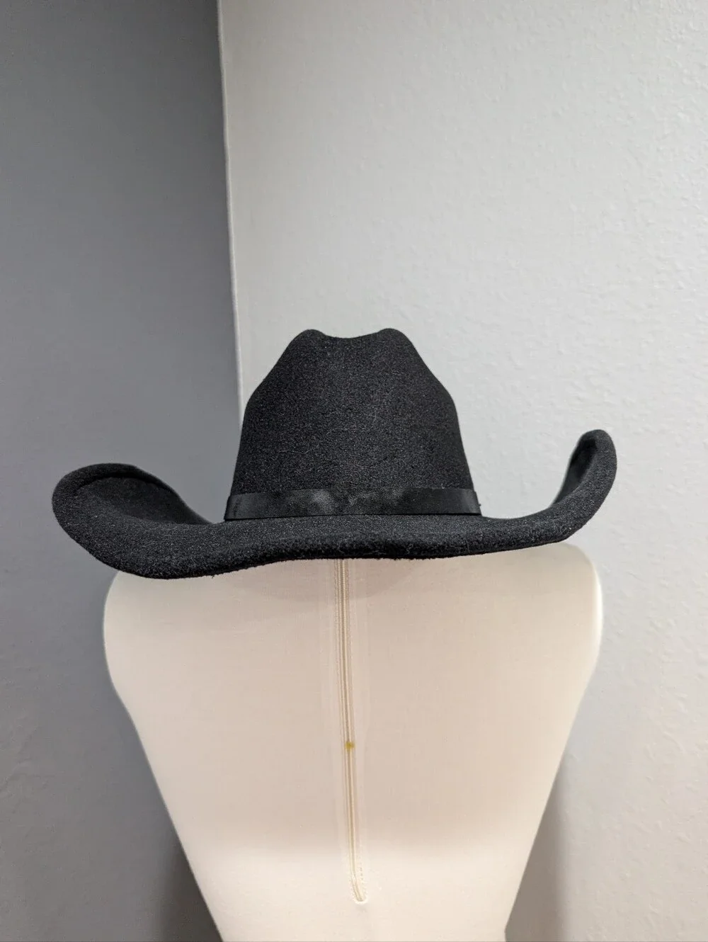 Frye Black Western Cowboy Hat with Turquoise Concho Hat Band